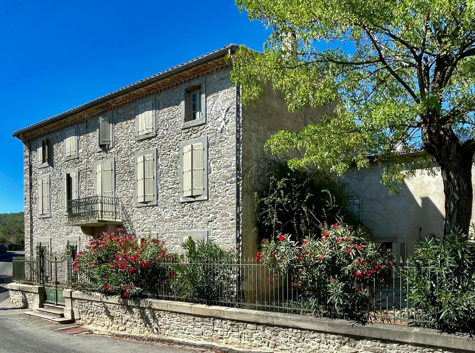 Maison Vigneronne De Bonne Maman - Climatisee Cesseras Exterior photo